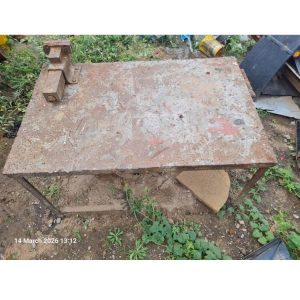 WELDING TABLE